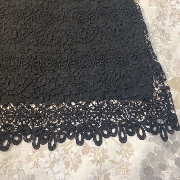Hollister Co. Black Lace Mini Halter Dress Pre 2010 with Soft Inner Lining - Picture 6 of 13
